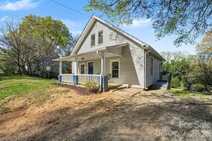 224 E Catawba Ave, Mooresville, NC 28115 - Photo 3