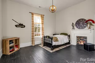 219 Stoney Mountain Rd, Hendersonville, NC 28791 - Photo 25