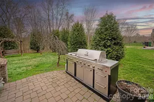 17515 Campbell Hall Ct, Charlotte, NC 28277 - Photo 33