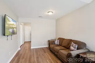 1097 Cherry Meadow Ln, Rock Hill, SC 29732 - Photo 9