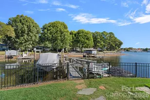 18026 Whispering Oaks Dr, Cornelius, NC 28031 - Photo 43