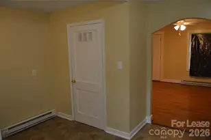 819 Charlotte Ave, Statesville, NC 28677 - Photo 7