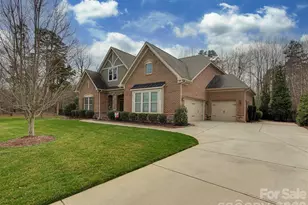 1428 Torrens Dr, Wesley Chapel, NC 28110 - Photo 3