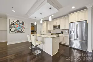 222 S Caldwell St, Charlotte, NC 28202 - Photo 3