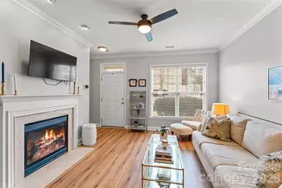 343 Hurston Circle, Charlotte, NC 28208 - Photo 5