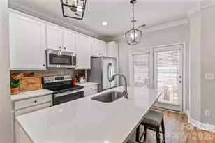 343 Hurston Circle, Charlotte, NC 28208 - Photo 13