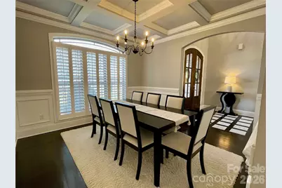 5147 Meadow Park Lane, Hickory, NC 28602 - Photo 5