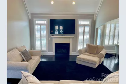 5147 Meadow Park Lane, Hickory, NC 28602 - Photo 7