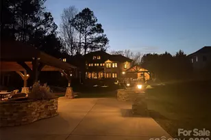 9205 Woodhall Lake Dr, Waxhaw, NC 28173 - Photo 41