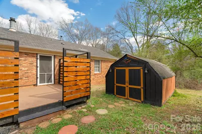 708 E John Street, Matthews, NC 28105 - Photo 31