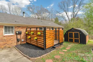 708 E John St, Matthews, NC 28105 - Photo 35