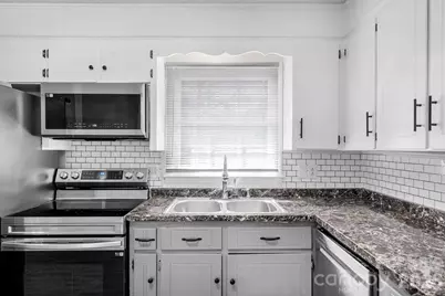 708 E John Street, Matthews, NC 28105 - Photo 7