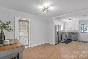 708 E John St, Matthews, NC 28105 - Photo 11