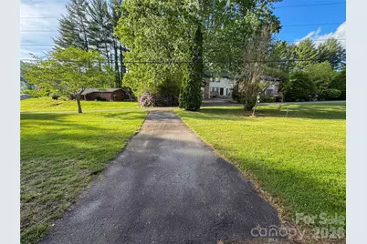 70 Winchester Drive, Waynesville, NC 28785 - Photo 13