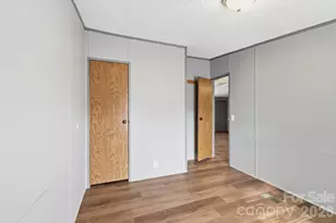 376 Puzzle Creek Rd, Bostic, NC 28018 - Photo 21