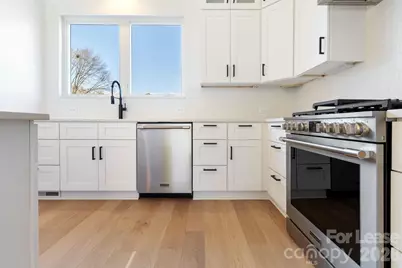 3523 Avalon Avenue, Charlotte, NC 28208 - Photo 9