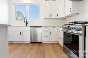 3523 Avalon Ave, Charlotte, NC 28208 - Photo 9