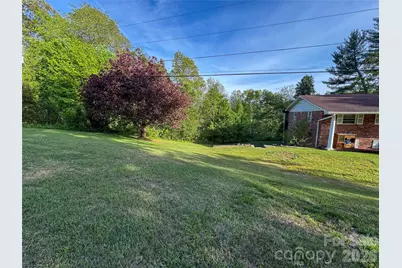 70 Winchester Drive, Waynesville, NC 28785 - Photo 13