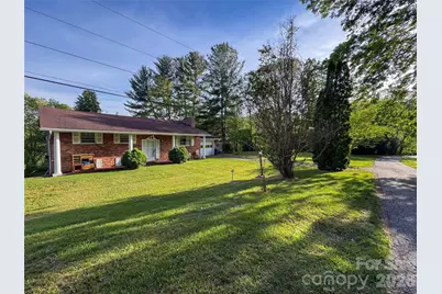70 Winchester Drive, Waynesville, NC 28785 - Photo 11