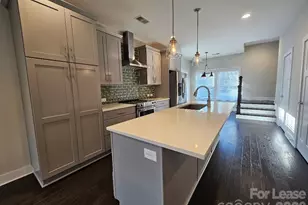 1202 Macomb Pl, Charlotte, NC 28208 - Photo 7