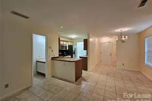 802 Selwyn Oaks Ct, Charlotte, NC 28209 - Photo 7