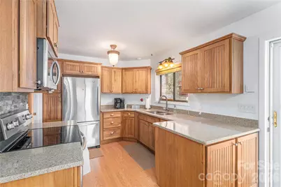 500 Apple Tree Court, Waynesville, NC 28786 - Photo 7