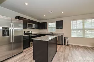 2037 Langer St, Charlotte, NC 28214 - Photo 9