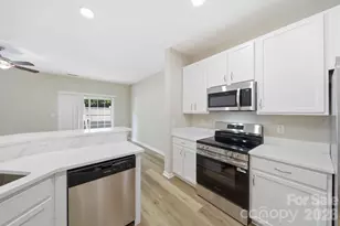 12429 Stratfield Pl Cir, Pineville, NC 28134 - Photo 7