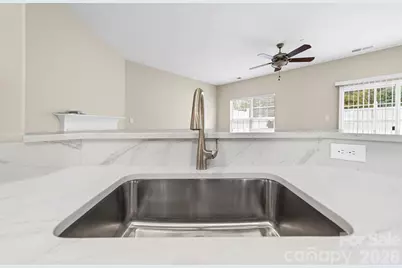 12429 Stratfield Place Circle, Pineville, NC 28134 - Photo 11