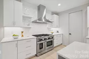 2934 Springs Dr, Charlotte, NC 28226 - Photo 19