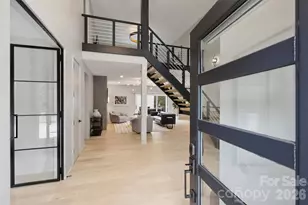 2934 Springs Dr, Charlotte, NC 28226 - Photo 3