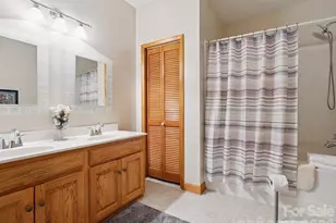 887 Living Waters Dr, Great Falls, SC 29055 - Photo 15