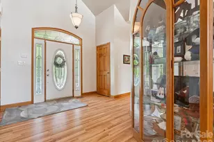 887 Living Waters Dr, Great Falls, SC 29055 - Photo 5