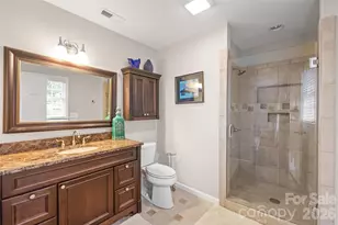 1330 Brockton Ln, Charlotte, NC 28226 - Photo 23