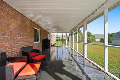 1360 Sweetbriar Lane, Hickory, NC 28602 - Photo 35