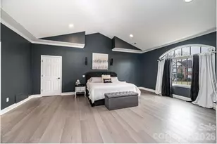 1360 Sweetbriar Ln, Hickory, NC 28602 - Photo 17