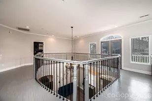 1360 Sweetbriar Ln, Hickory, NC 28602 - Photo 31