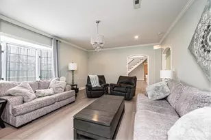 1360 Sweetbriar Ln, Hickory, NC 28602 - Photo 7