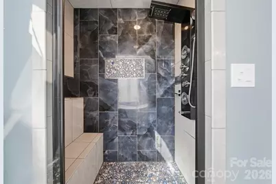 1360 Sweetbriar Lane, Hickory, NC 28602 - Photo 23