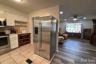 164 Bartlett St, Asheville, NC 28801 - Photo 7