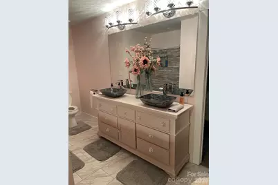 5111 Stockbridge Drive, Mount Holly, NC 28120 - Photo 9