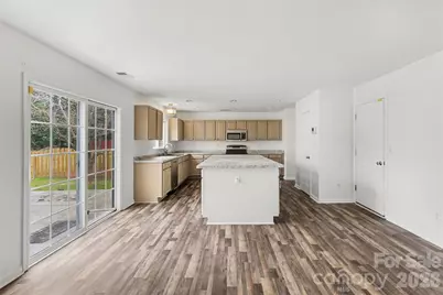 8919 Oransay Way, Charlotte, NC 28278 - Photo 9