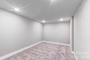 127 Northbend Dr, Asheville, NC 28804 - Photo 21