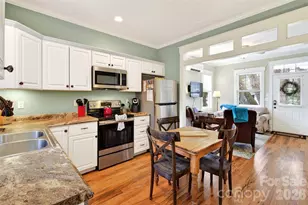 726 Rhododendron Ave, Black Mountain, NC 28711 - Photo 9