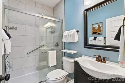 726 Rhododendron Avenue, Black Mountain, NC 28711 - Photo 17