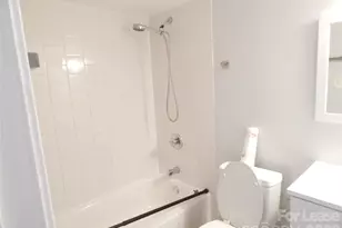 5805 Hunting Ridge Ln, Charlotte, NC 28212 - Photo 7