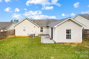 3720 Maggie Laney Dr, Charlotte, NC 28216 - Photo 29