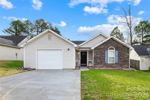 3720 Maggie Laney Dr, Charlotte, NC 28216 - Photo 1