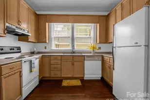 203 Court St, Rutherfordton, NC 28139 - Photo 9