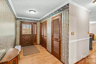 156 Eastwood Dr, Statesville, NC 28625 - Photo 5